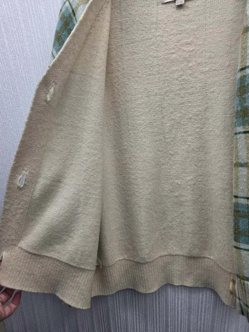 LOFT Plaid Cardigan Size XLP Blue Green Cream V-Neck Button Front